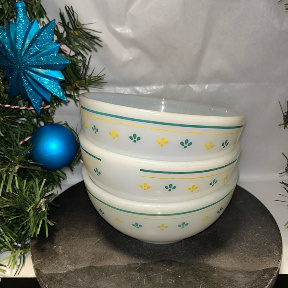 🔥🔥Set of 3 vintage 1960’s Termocrisa Bowl